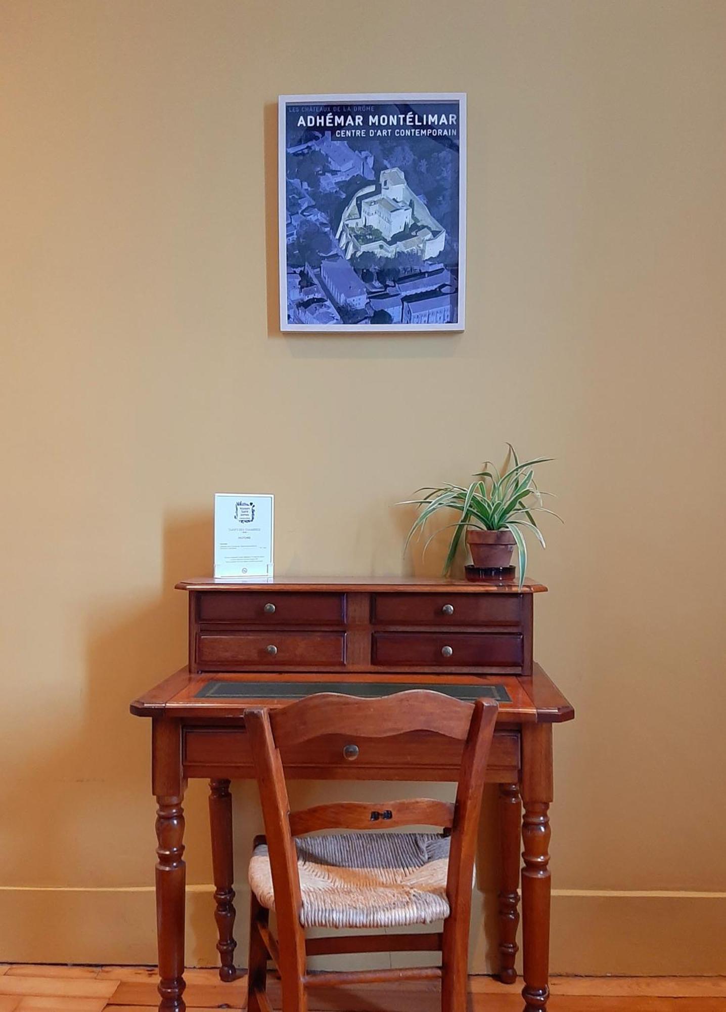 Maison Saint James Montélimar Habitación foto